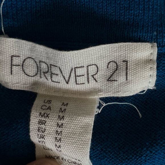 Women’s Blue Button Down Cardigan - Picture 4 of 5